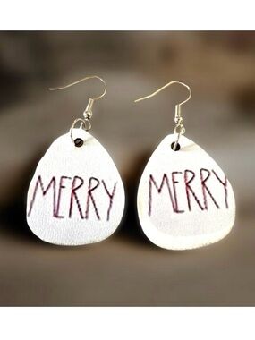 ⭐️ 5 for $25 Wood Festive MERRY Christmas Earrings